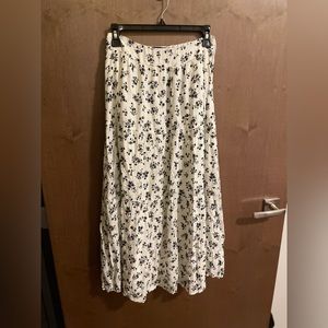 Lulus floral maxi skirt